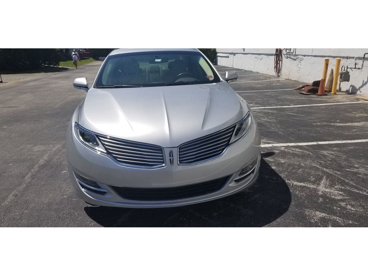 2014 Lincoln MKZ for sale by owner in Fort Lauderdale
