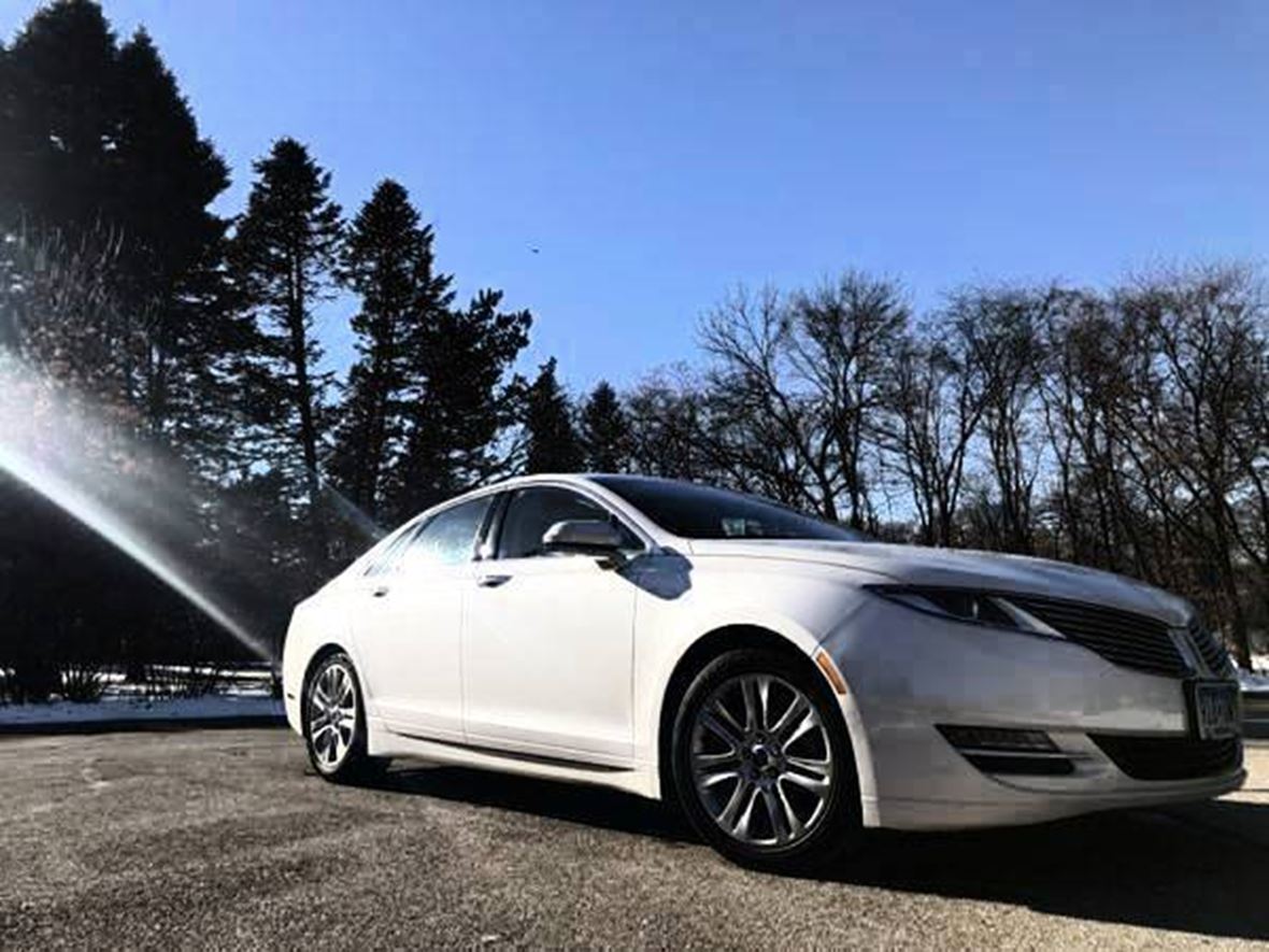 2014 Lincoln MKZ Hybrid for sale by owner in Minneapolis