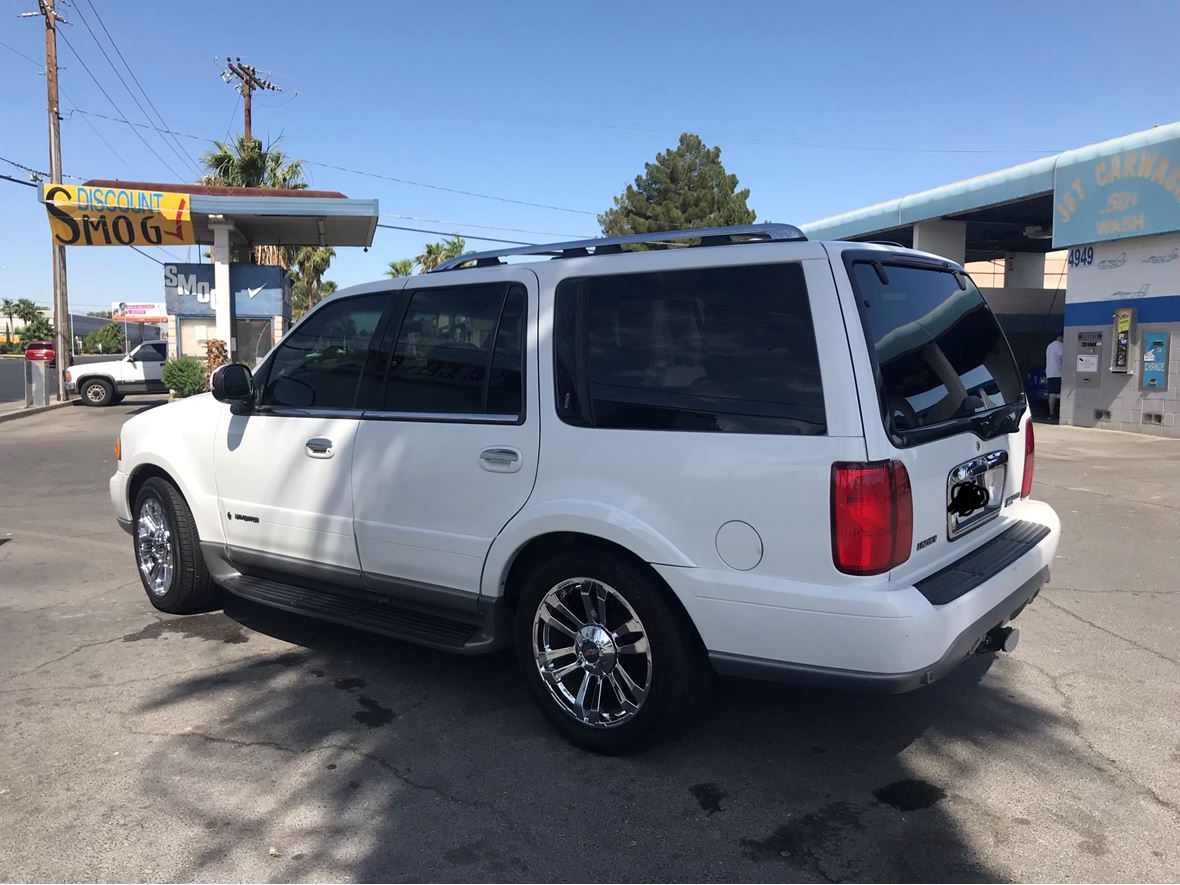 2001 Lincoln Navigator for sale by owner in Las Vegas