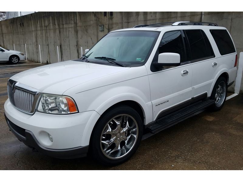 2003 Lincoln Navigator for sale by owner in Branson