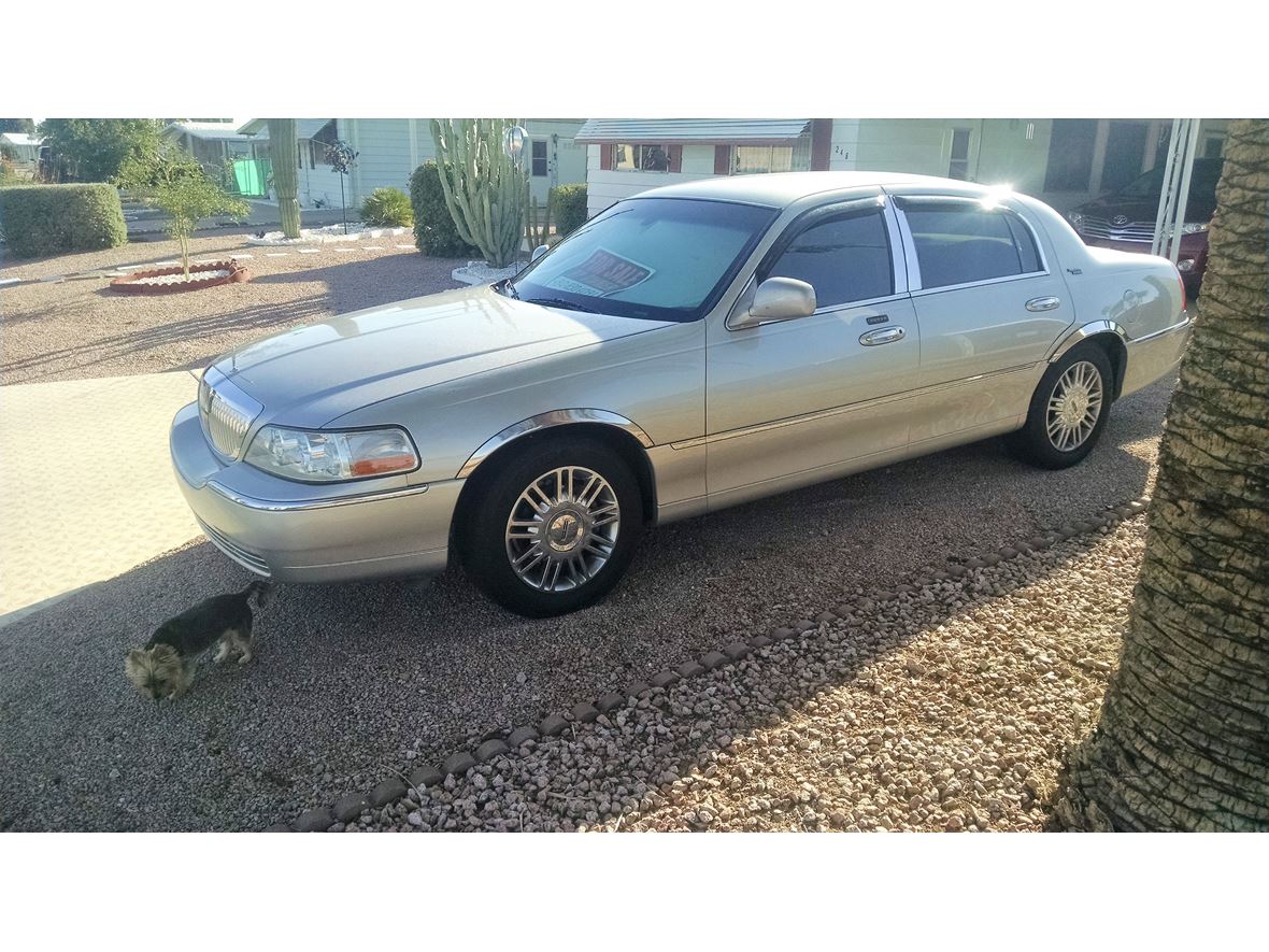 2008 Lincoln Town Car for Sale by Owner in Mesa, AZ 85277