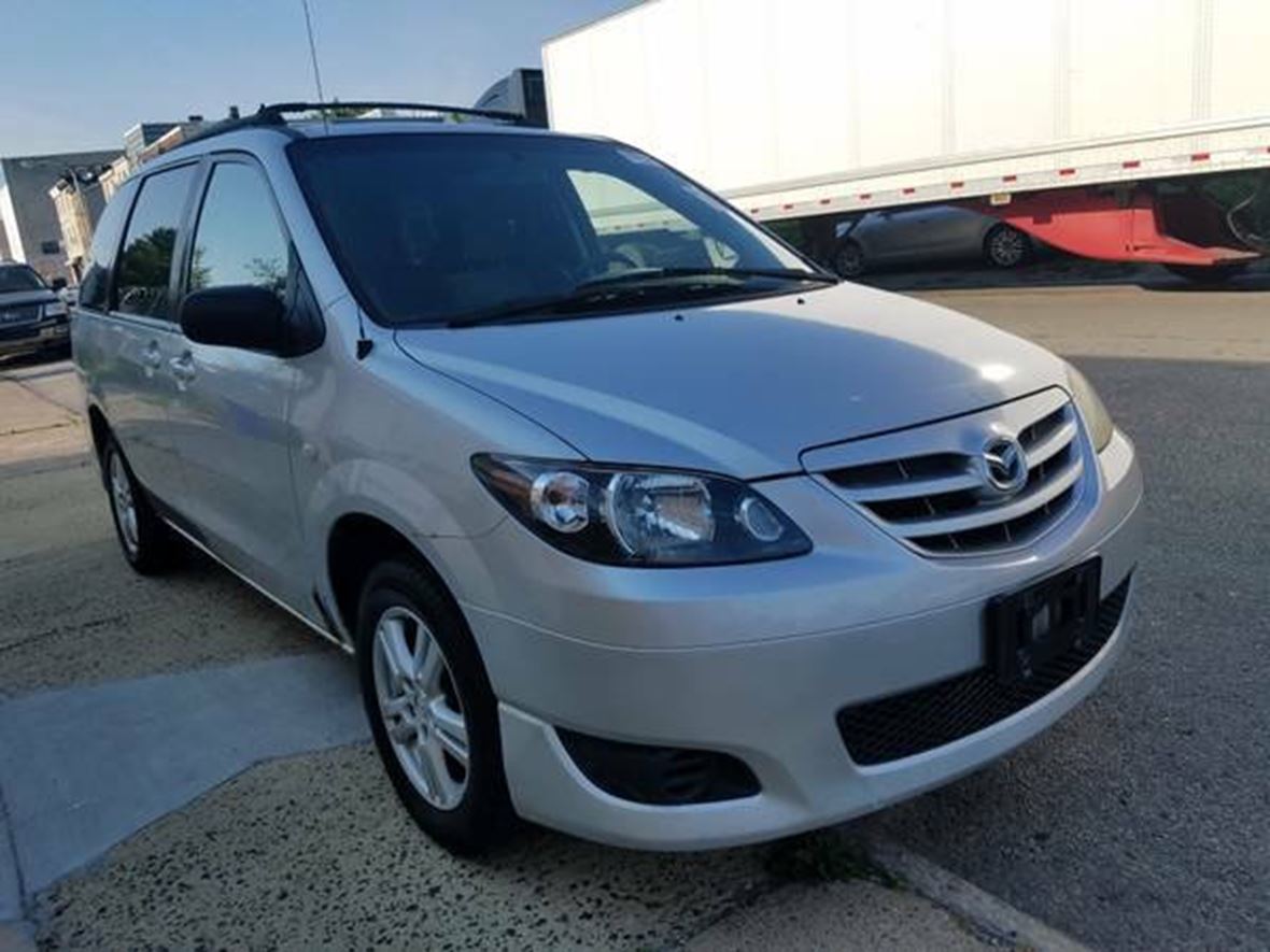 2005 Mazda MPV for sale by owner in Bear