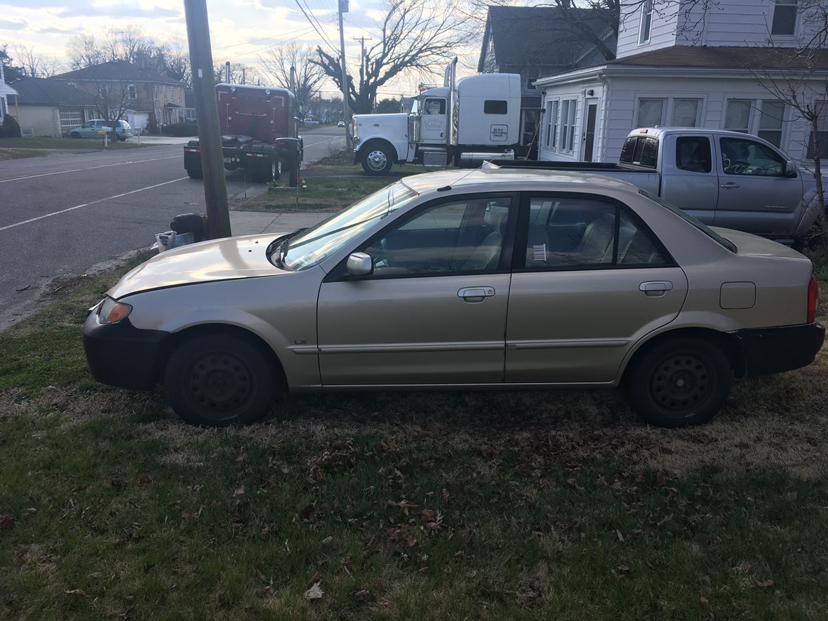 2002 Mazda Protege for sale by owner in Minotola