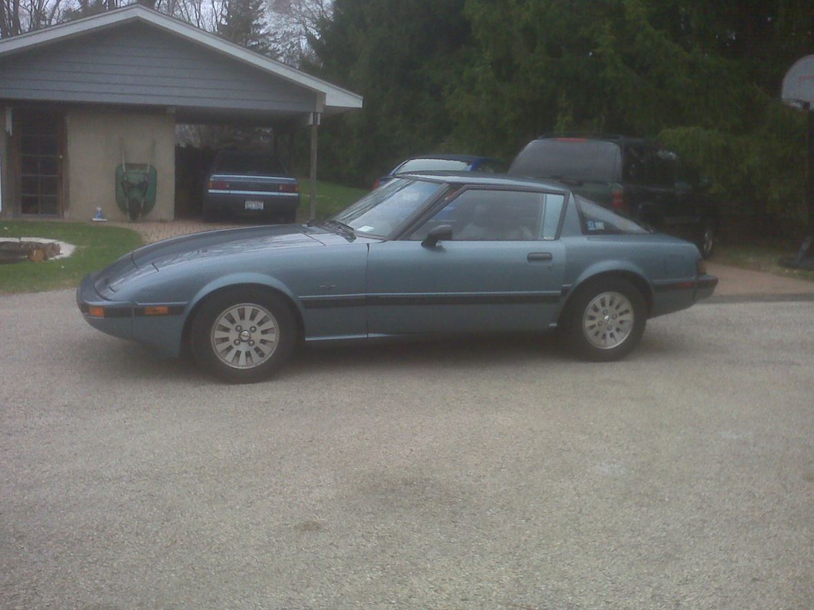 1985 Mazda RX7 for sale by owner in Libertyville