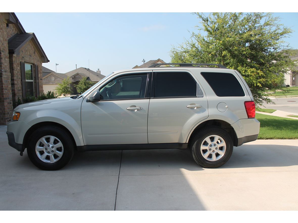 2009 Mazda Tribute for sale by owner in Kyle