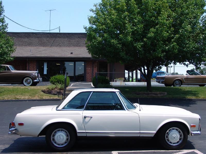 1970 MercedesBenz MercedesBenz Antique Car Hallandale, FL 33009