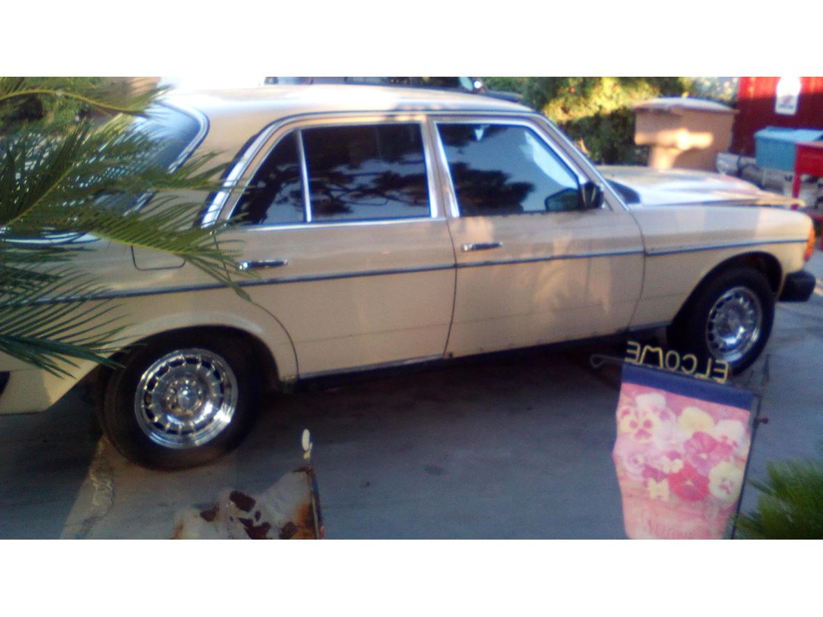 1983 Mercedes-Benz 240D for sale by owner in Bakersfield