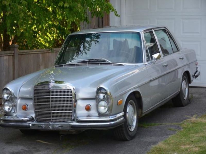 1969 Mercedes-Benz 300 for sale by owner in Waterbury