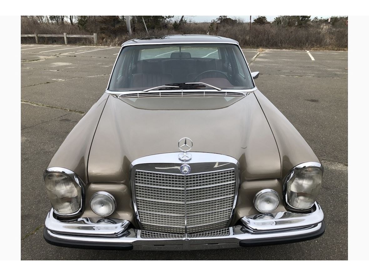 1971 Mercedes-Benz 300 for sale by owner in Whitesboro