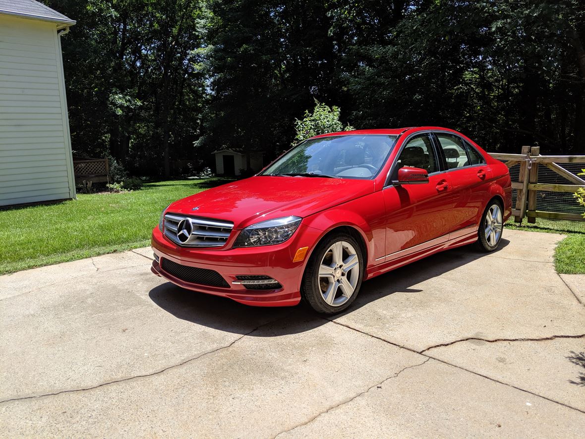 2011 Mercedes-Benz 300 for sale by owner in Charlotte