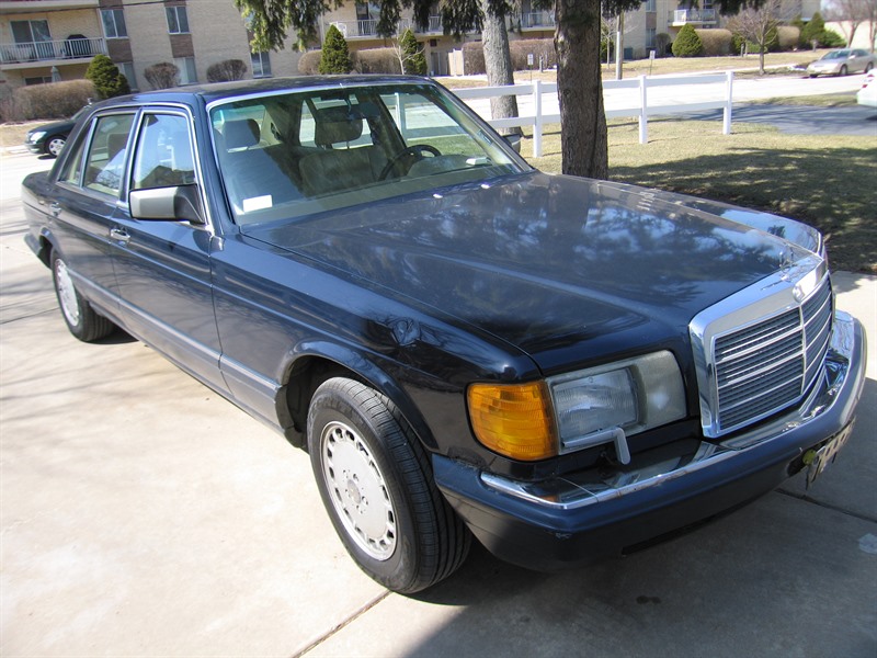 1990 Mercedes-Benz 420 SEL for sale by owner in ELMHURST