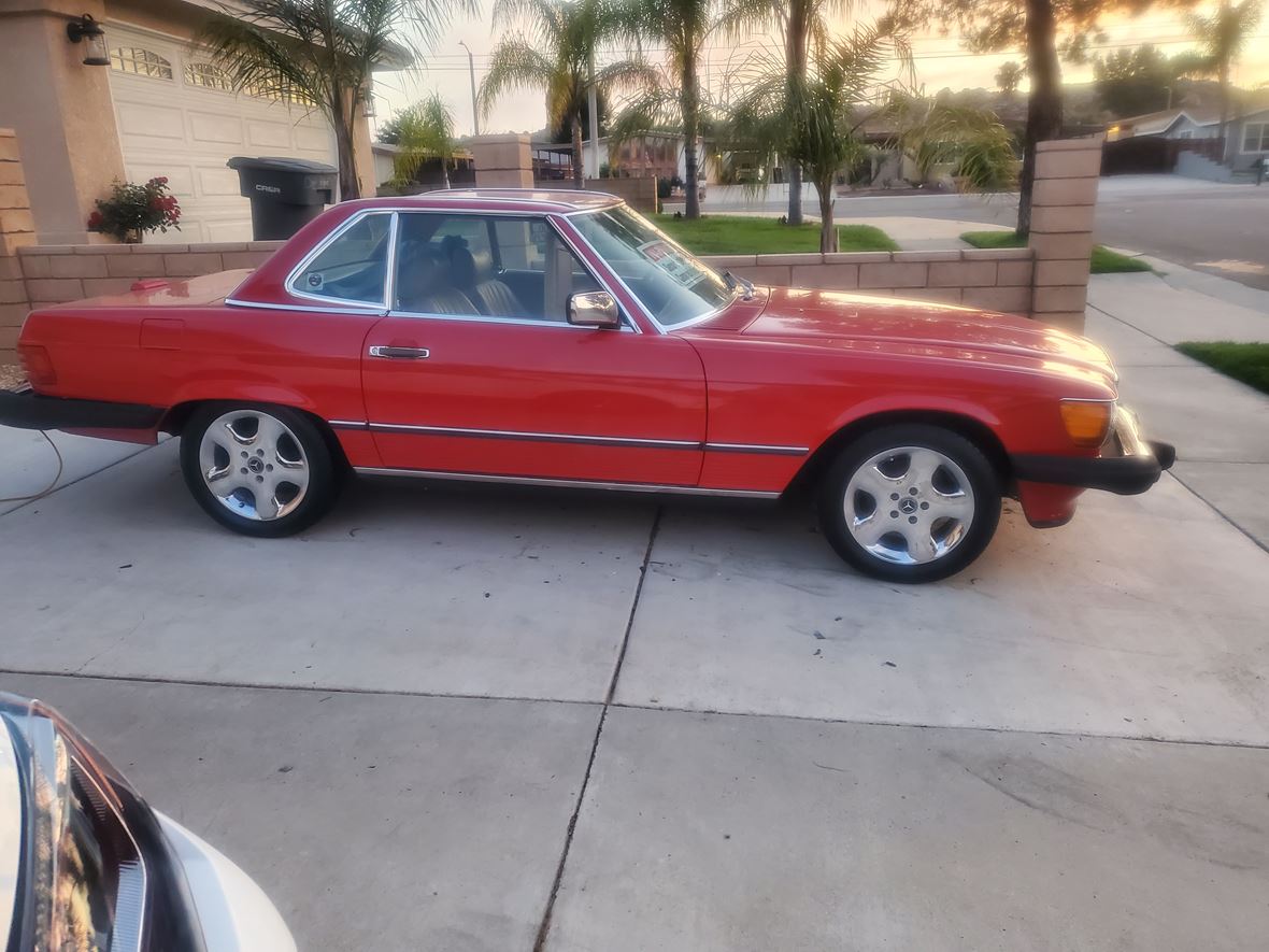 1988 Mercedes-Benz 560 for sale by owner in Perris
