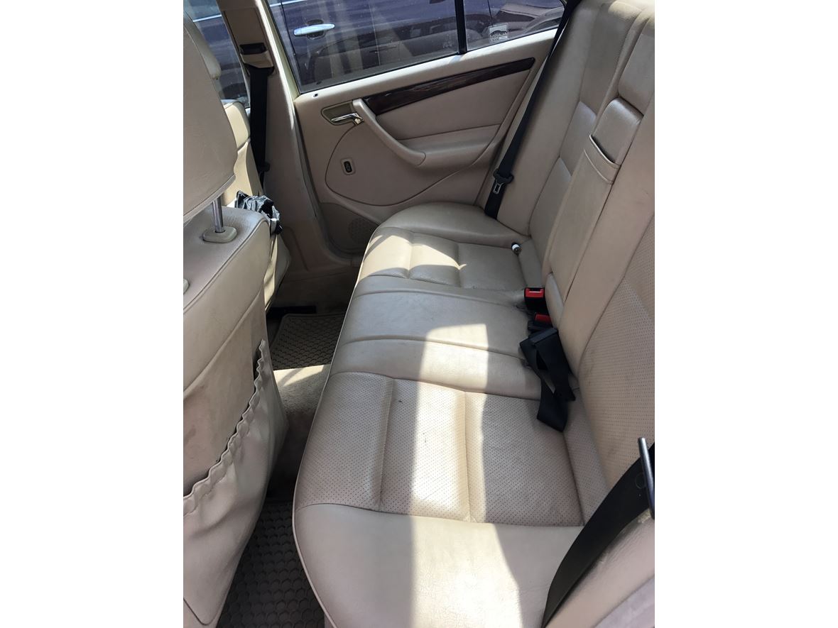 2000 Mercedes-Benz C-230 for sale by owner in Indianapolis