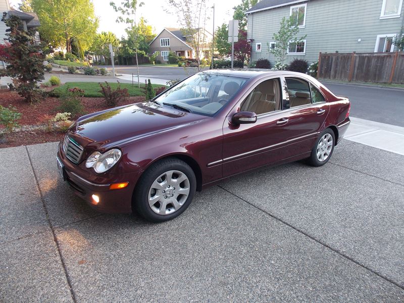 2006 Mercedes-Benz C 350 for sale by owner in PORTLAND