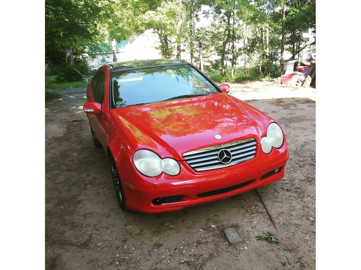 2002 Mercedes-Benz C-Class for sale by owner in Little Rock