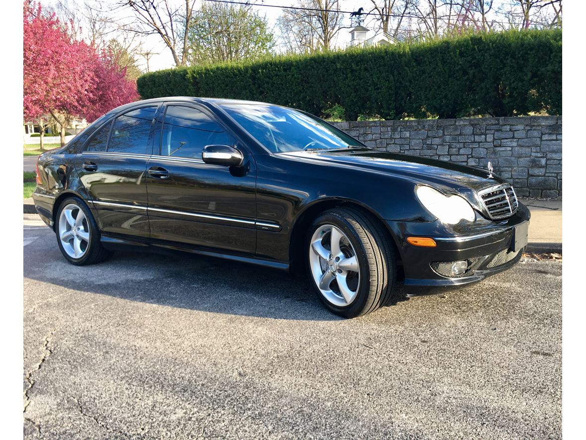 2005 Mercedes-Benz C-Class for sale by owner in Lexington