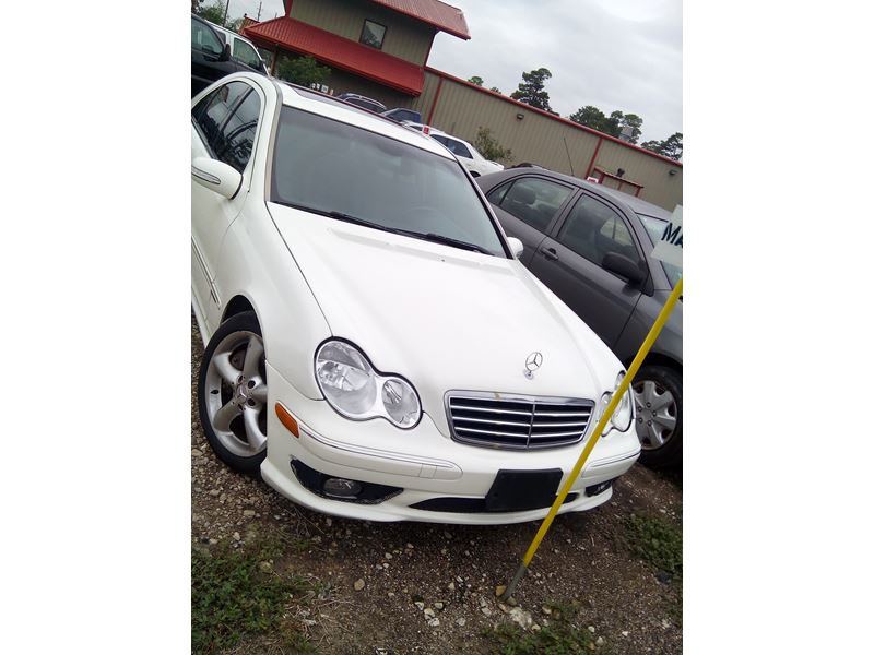 2006 Mercedes-Benz C-Class for sale by owner in Houston