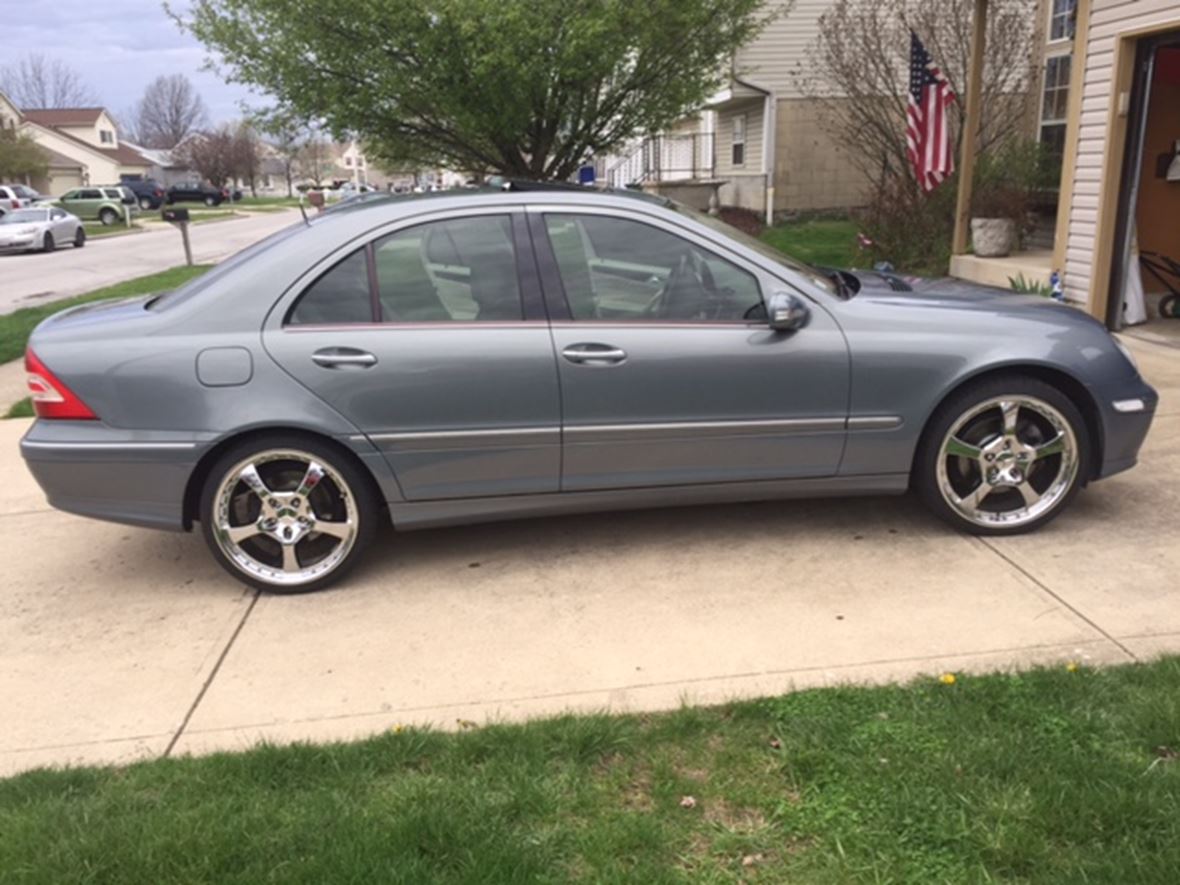 2006 Mercedes-Benz C-Class for sale by owner in Columbus