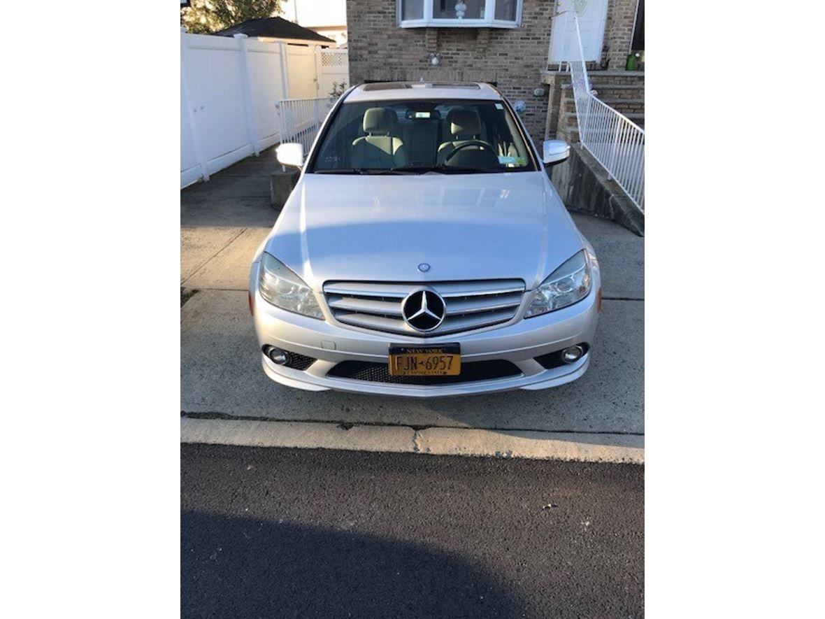 2009 Mercedes-Benz C-Class for sale by owner in Staten Island