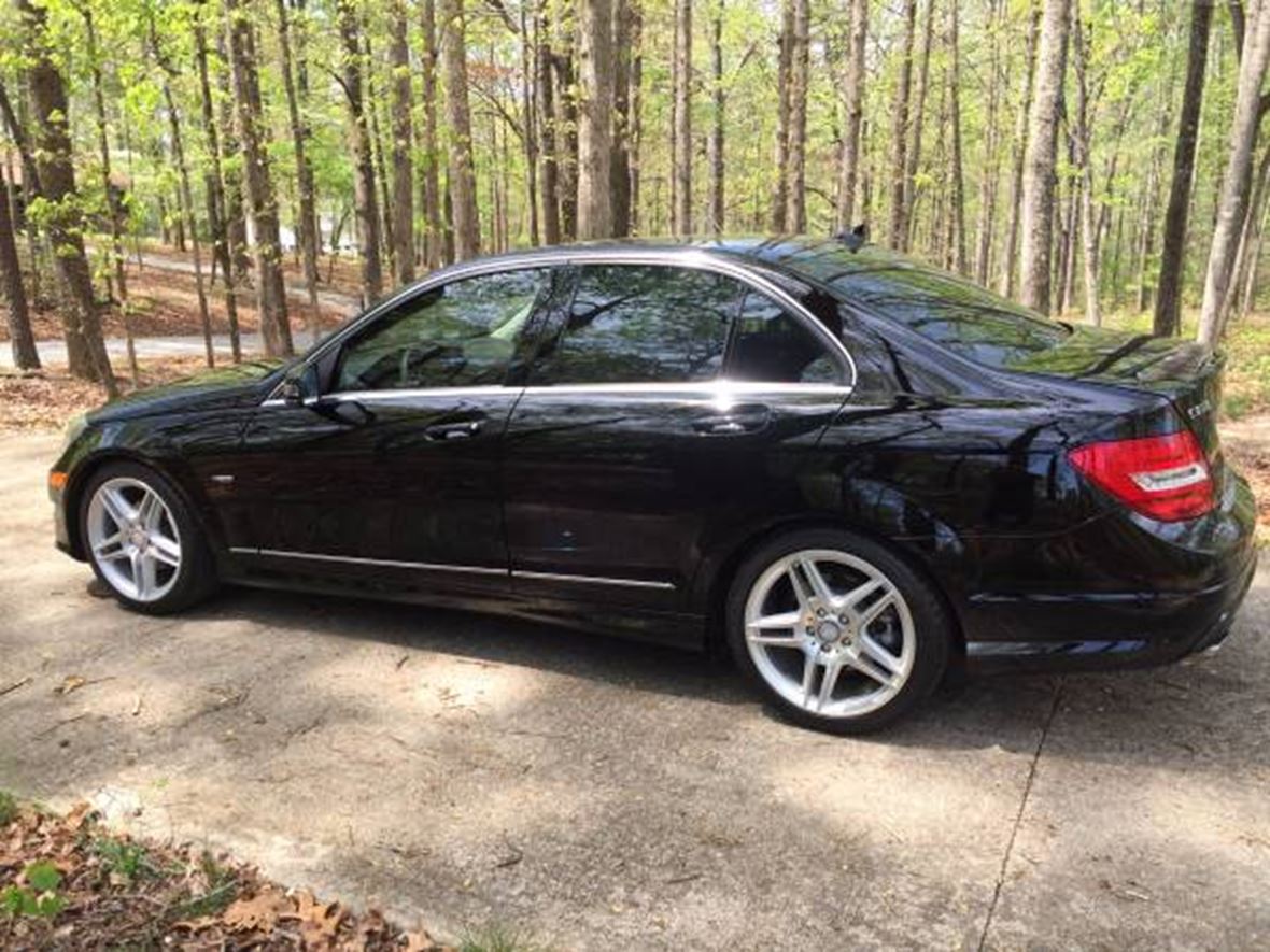 2012 Mercedes-Benz C-Class for sale by owner in Cumming