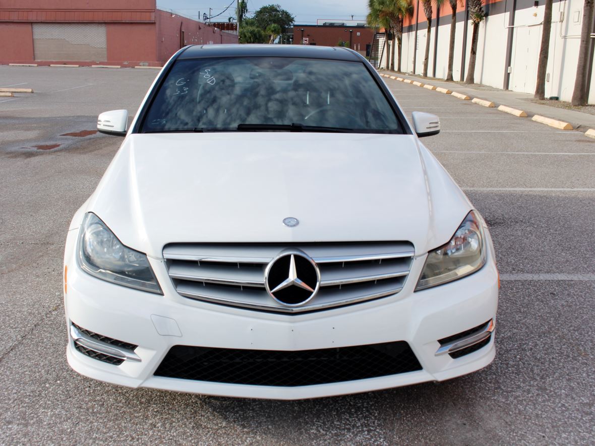 2013 Mercedes-Benz C-Class for sale by owner in Tampa