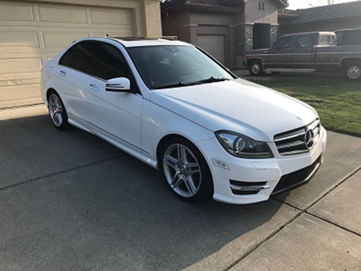 2013 Mercedes-Benz C-Class for sale by owner in Seabrook