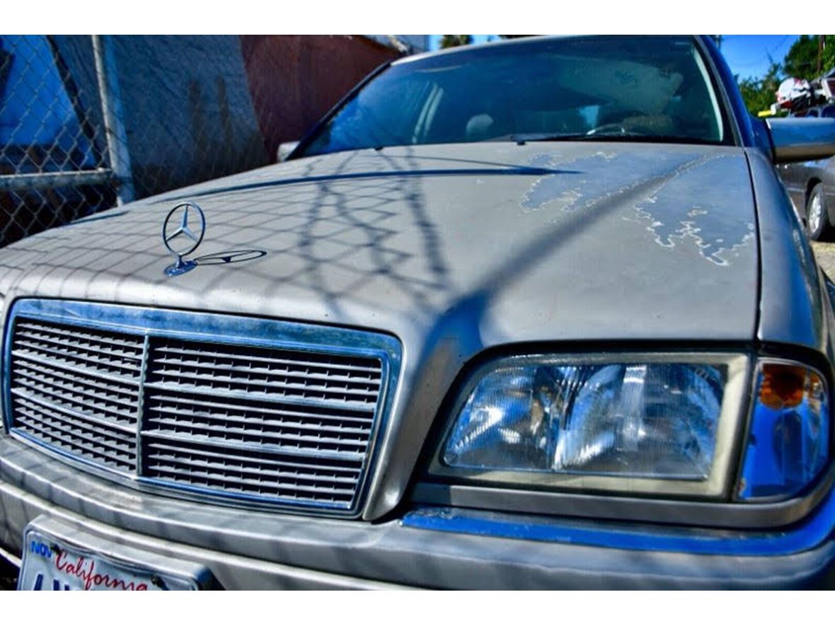 1997 Mercedes-Benz C230 for sale by owner in Sacramento