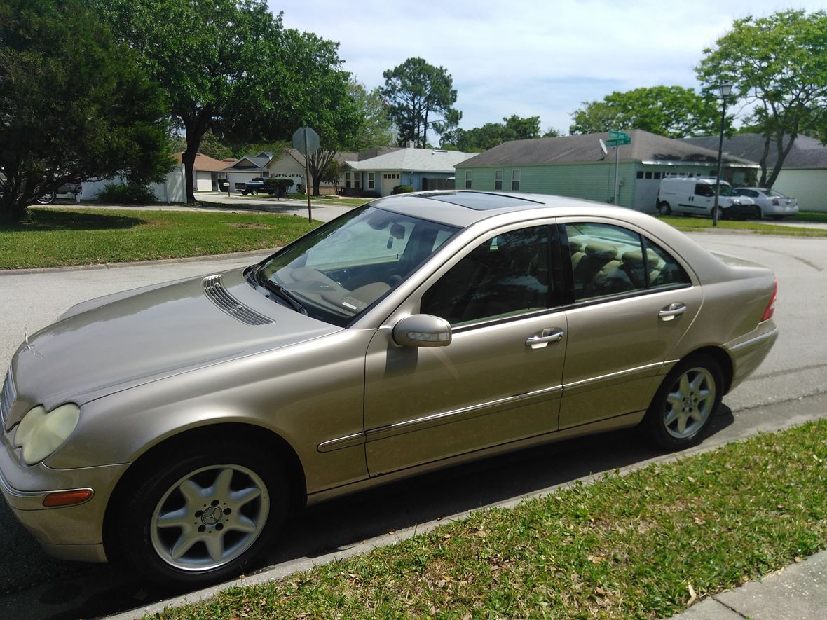 2003 Mercedes-Benz C320 for sale by owner in Jacksonville