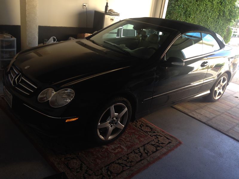 2004 Mercedes-Benz CLK-Class for sale by owner in Woodland Hills