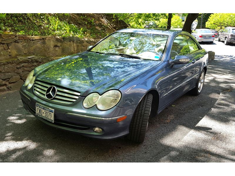 2005 Mercedes-Benz CLK-Class for sale by owner in Larchmont