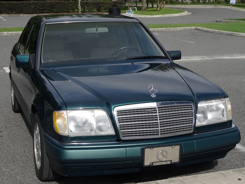 1995 Mercedes-Benz E-Class for sale by owner in GAINESVILLE