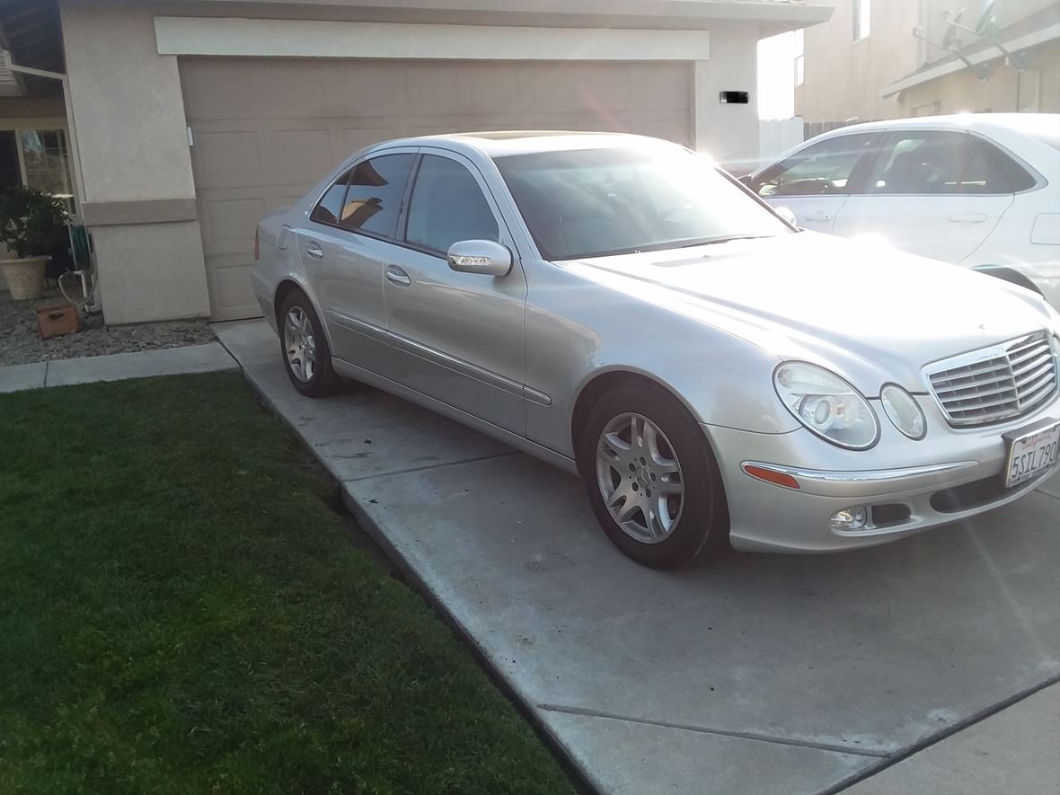 2005 Mercedes-Benz E-Class for sale by owner in Lathrop