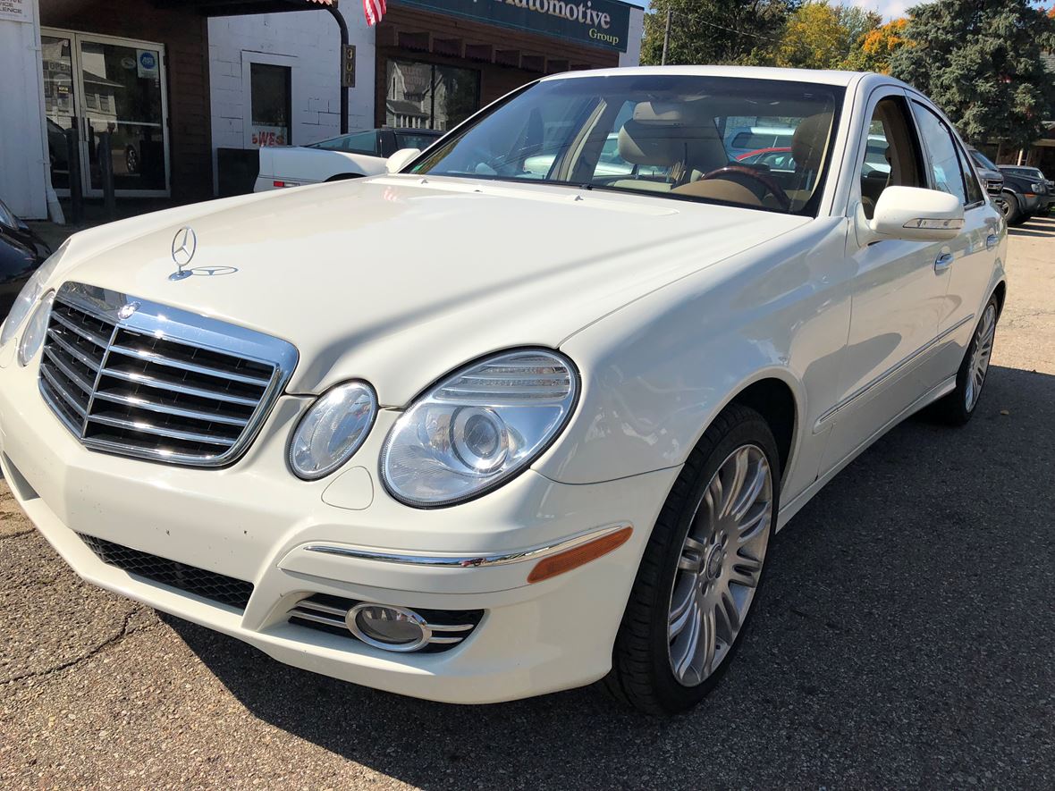 2008 Mercedes-Benz E-Class for sale by owner in Eaton Rapids