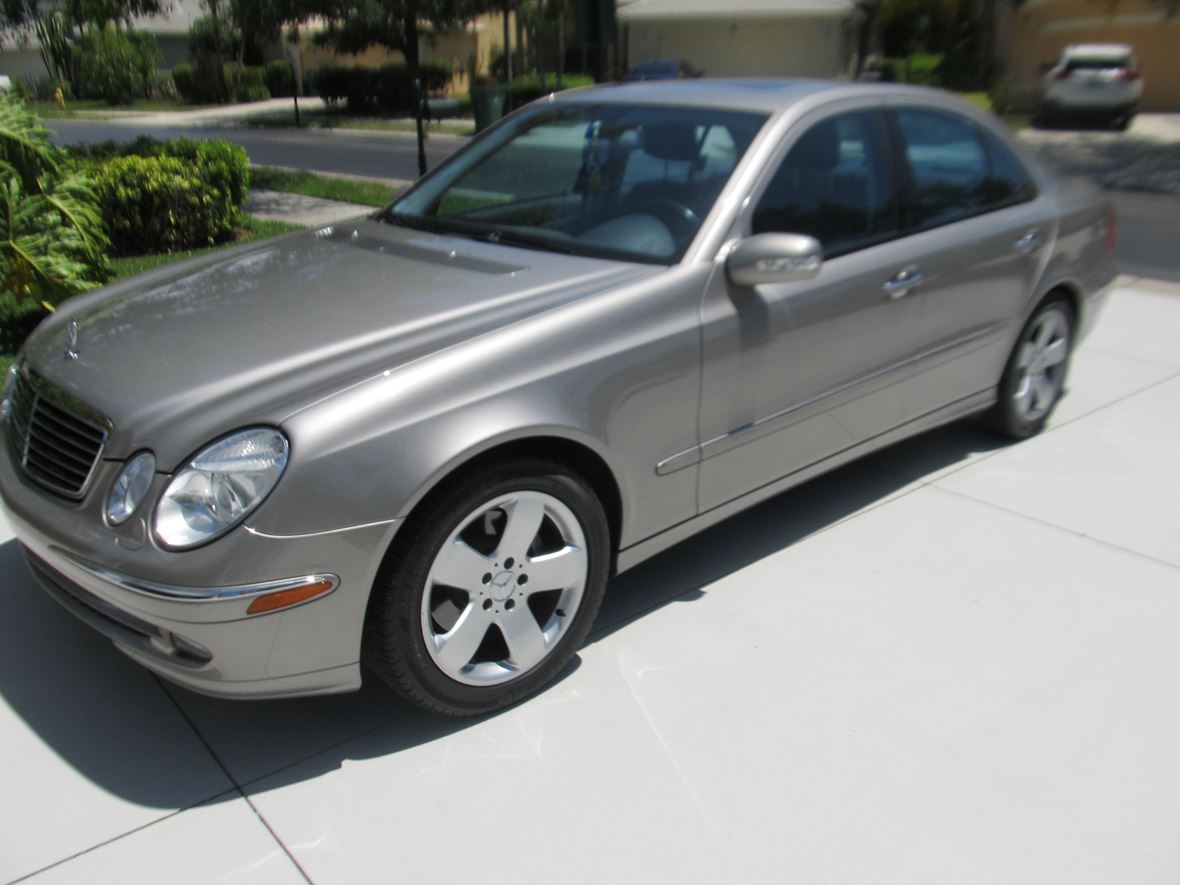 2006 Mercedes-Benz E-Class 500 for sale by owner in Naples