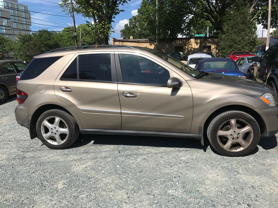 2008 Mercedes-Benz M-Class for sale by owner in Durham
