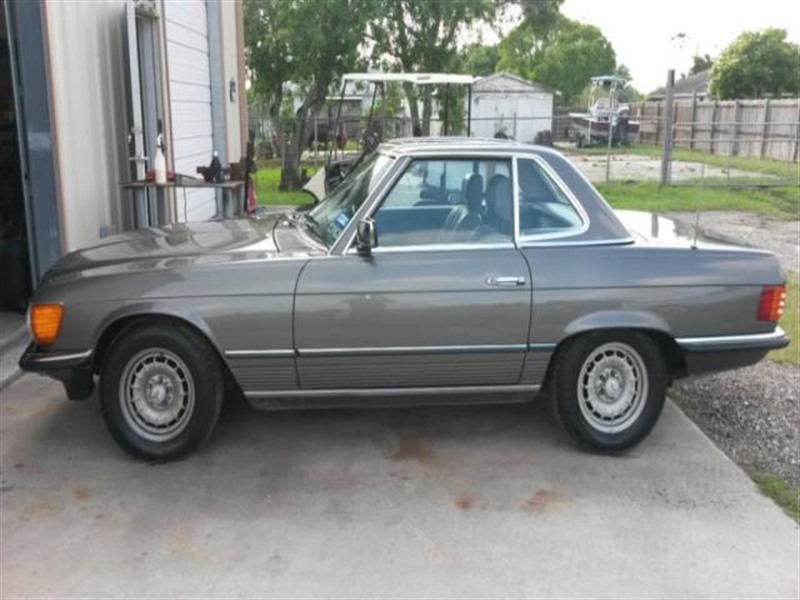 1985 MercedesBenz Slclass Classic Car Austin, TX 78747