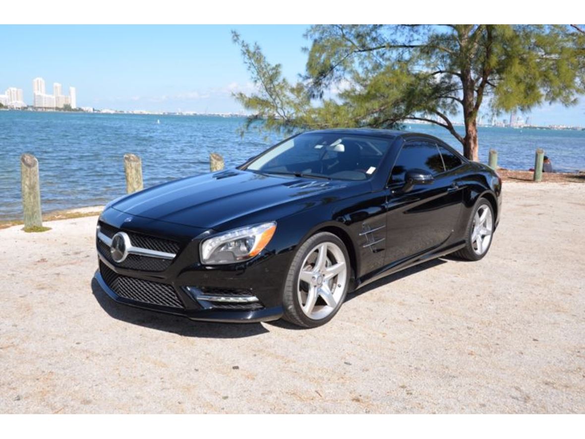 2013 Mercedes-Benz SL-Class for sale by owner in Saint Augustine
