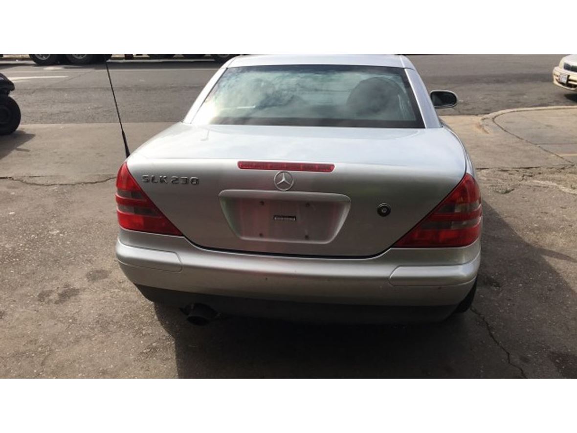 2000 Mercedes-Benz SLK-Class for sale by owner in Shady Side