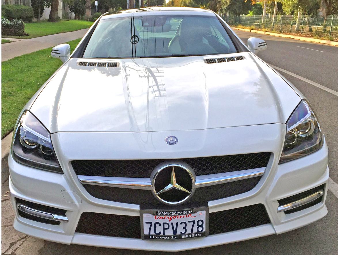 2014 Mercedes-Benz SLK-Class for sale by owner in North Hollywood