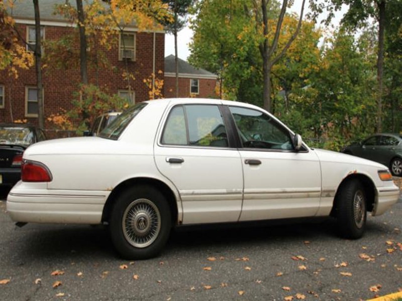 1997 Mercury Grand Marquis for sale by owner in SEWELL