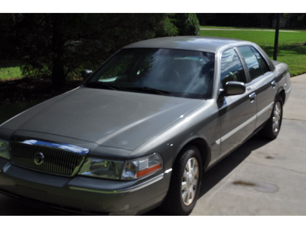 2003 Mercury Grand Marquis for sale by owner in Monroe