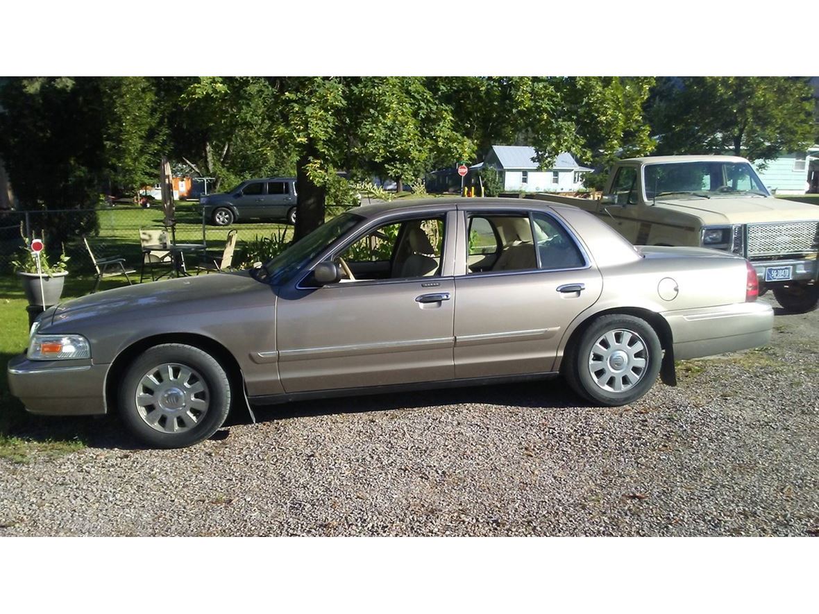 2006 Mercury Grand Marquis for sale by owner in Troy