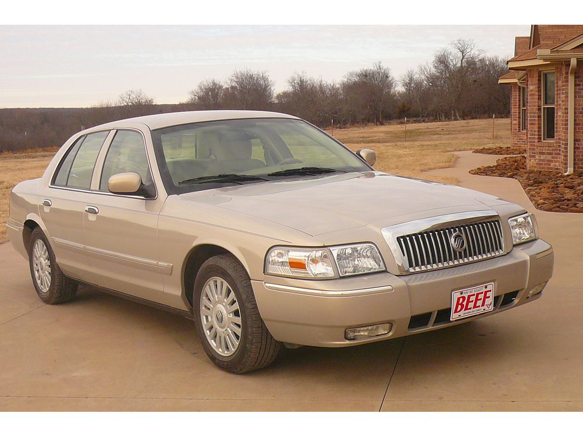 2007 Mercury Grand Marquis for sale by owner in Tahlequah