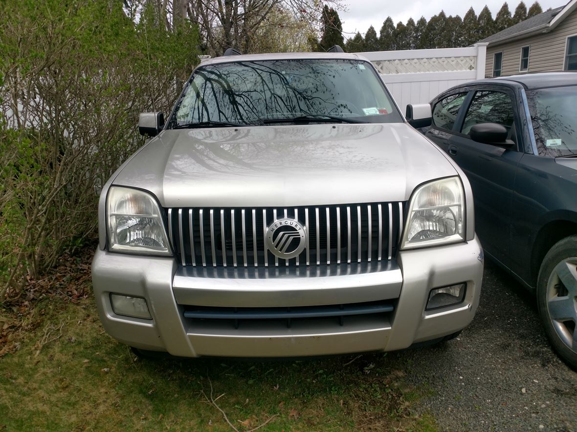 2006 Mercury Mountaineer Sale by Owner in Mount Sinai, NY 11766