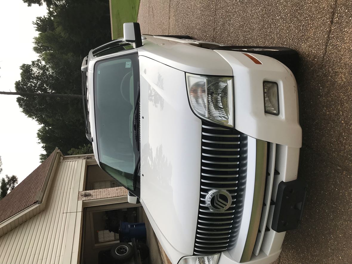 2010 Mercury Mountaineer for sale by owner in Olive Branch