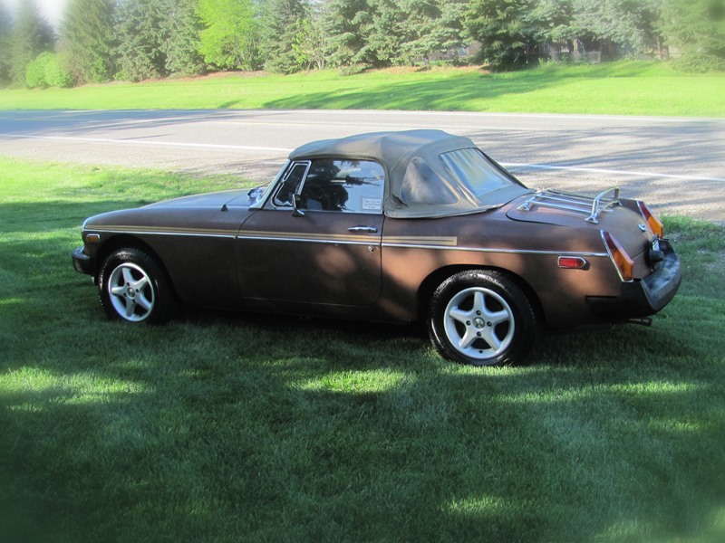 1980 MG B for sale by owner in STERLING HEIGHTS