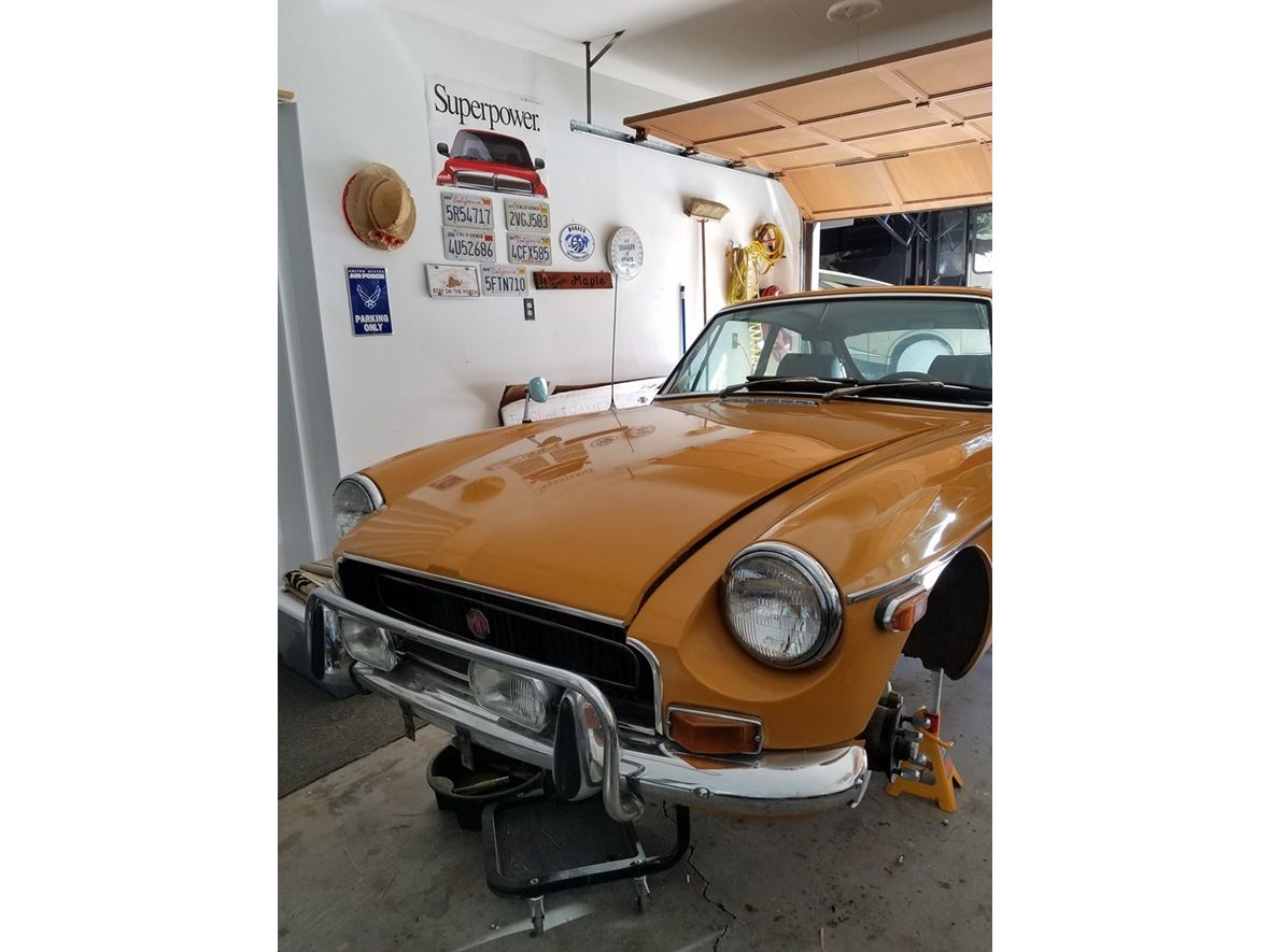 1971 MG MGB for sale by owner in La Pine