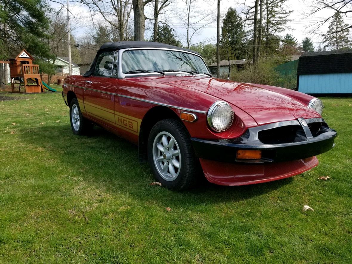 1976 MG MGB for sale by owner in West Chester