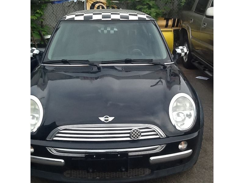 2004 MINI Cooper for sale by owner in Hicksville