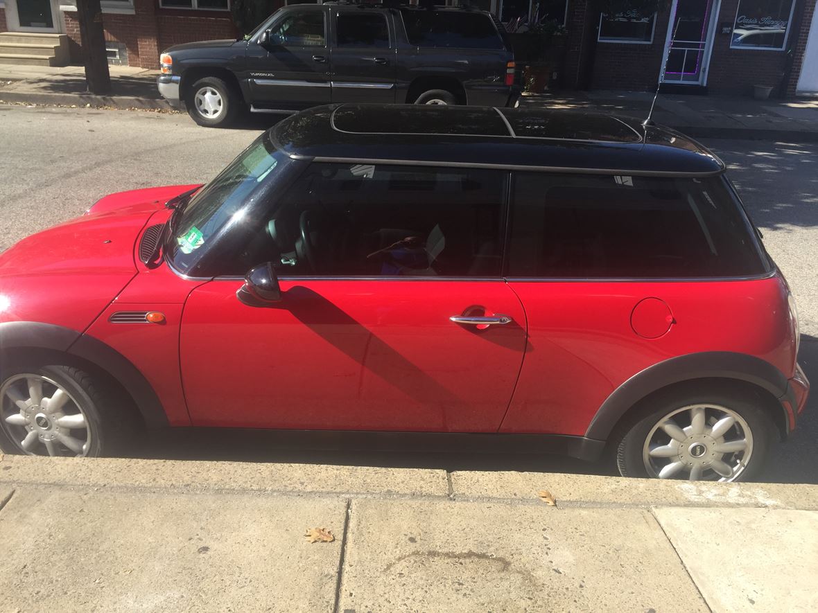 2004 MINI Cooper for sale by owner in Philadelphia